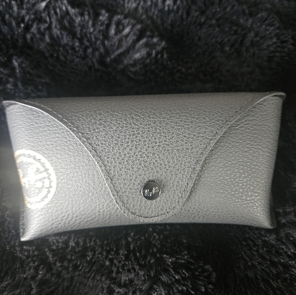 Ray-Ban Black and Gold Eyeglass Case - Picture 1 of 7
